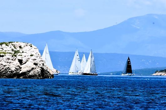 Jedriličarski tjedan u Puntu 2026: Doživite Croatia Cup i Alpe Adria Sailing Week!
